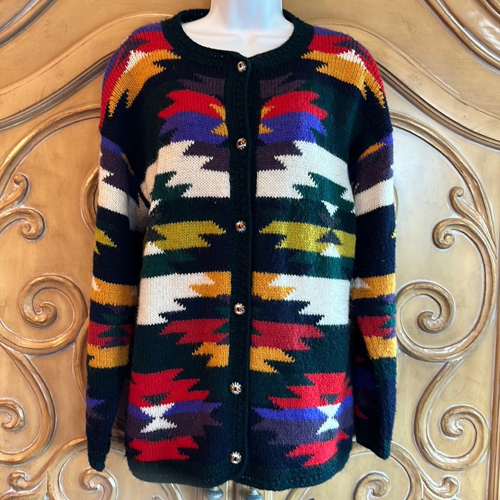 Caamano Peruvian cardigan